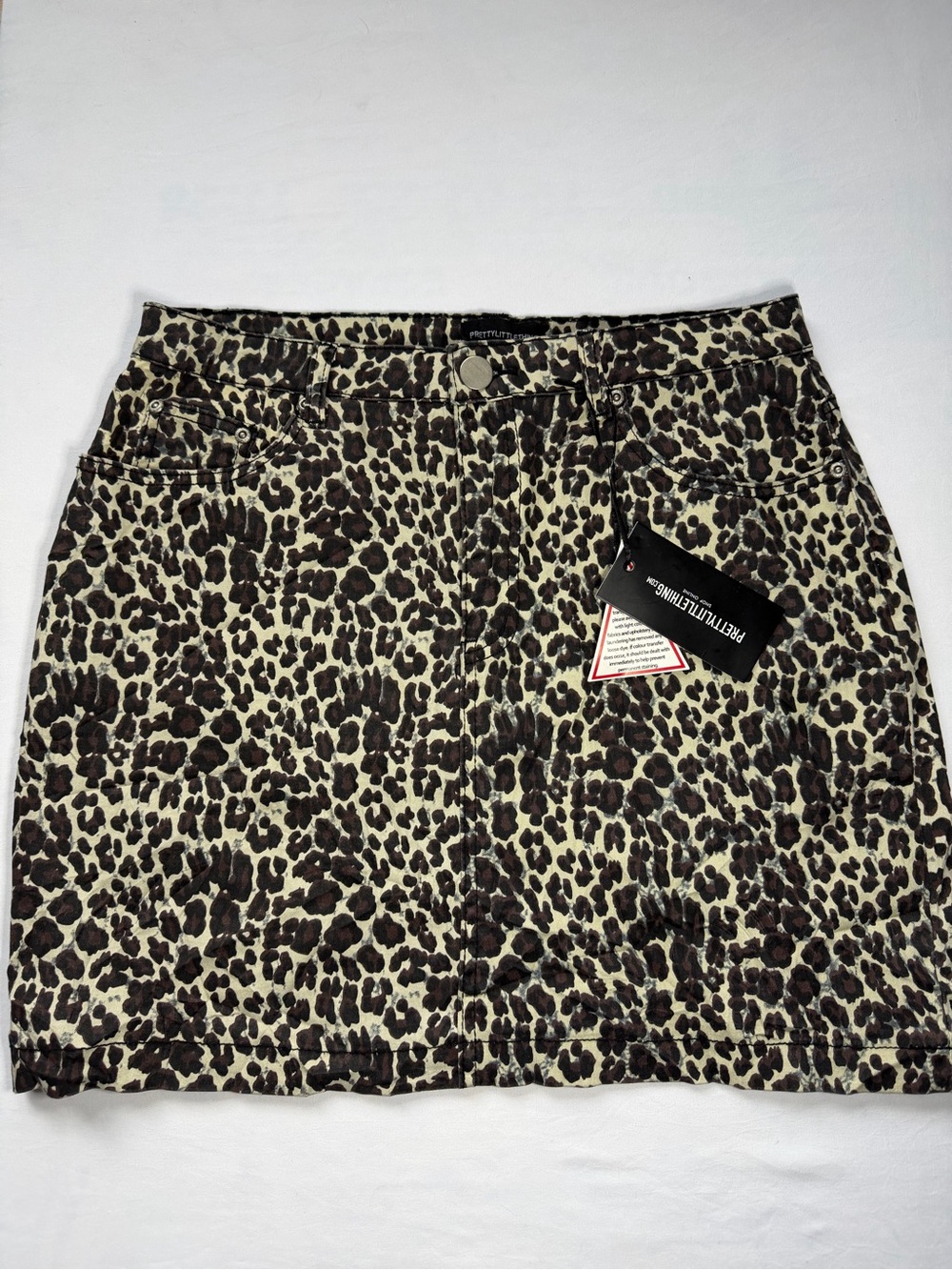 NWT Pretty Little Thing skirt